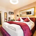Sieben Am Hotel