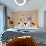 Sieben Am Hotel Prien am Chiemsee
