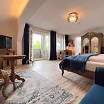 Sieben Am Hotell 3*