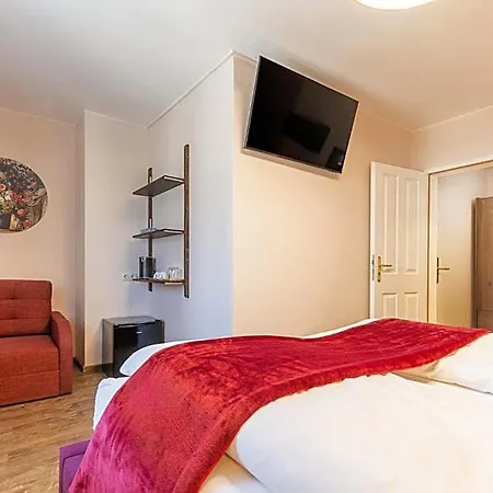 Sieben Am Hotell